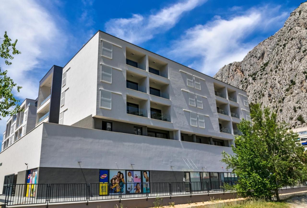 Rivus Apartments Omiš Exterior foto
